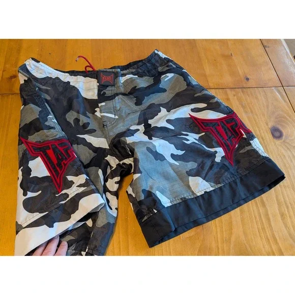 Y2k Tapout MMA Fight Shorts Mens 34 Grey Camo Ripstop Embroidered Logo Red Black - Picture 6 of 9